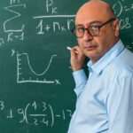 Cómo lidiar con un profesor estricto