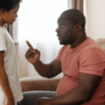 Consecuencias de Padres Estrictos en Niños: Lo que Debes Saber