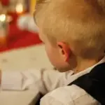 Cuándo Permitir el Móvil: Estrategias para Padres