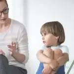 Desmitificando el Rol del Miedo en la Educación: Estrategias Efectivas para Padres