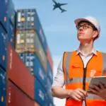 Estudiar Logística o Comercio en FP: Comparativa y Perspectivas