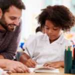 ¿Cómo motivar a un adolescente a estudiar?