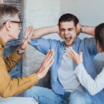 Comunicarse con adolescentes es posible: así puedes conseguir que dejen de tener faltas de respeto