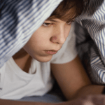 Hijos enganchados a la tecnología. Consejos para evitarlo