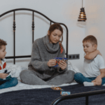 Mamás que dejan de trabajar para cuidar a sus hijos