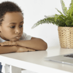 ¿Tu hijo sufre ciberbullying? Claves para evitarlo