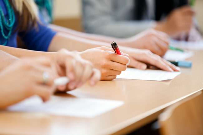 ¿Cuáles son las carreras de letras con menos paro en la actualidad?