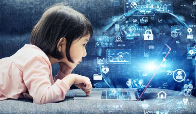 Orientando la educación a un futuro tecnológico