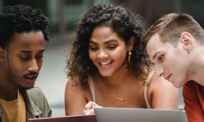 ¿Qué es la educación social?