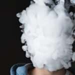 ¿Qué hacer si mi hijo fuma o vapea?